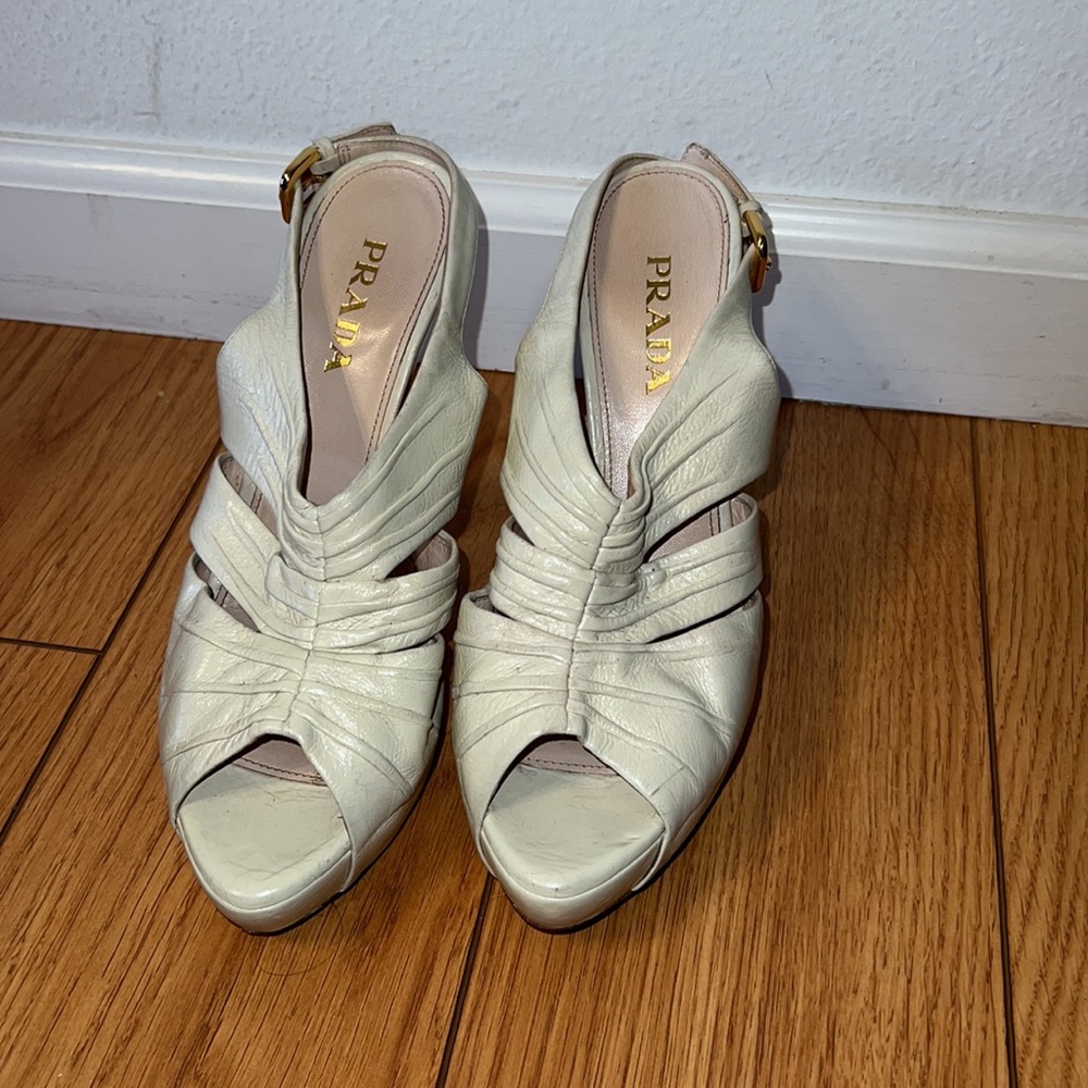 Prada Cream leather 5” heels - Picture 6 of 11